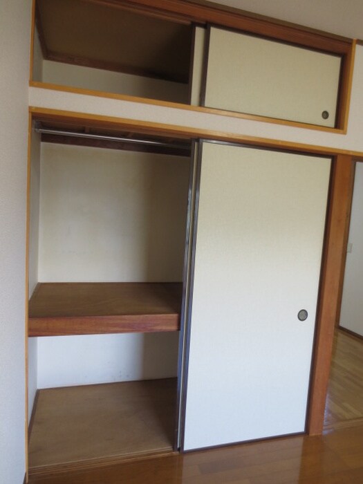物件内観写真10　(収納)