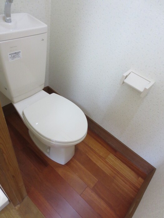 物件内観写真13　(トイレ)