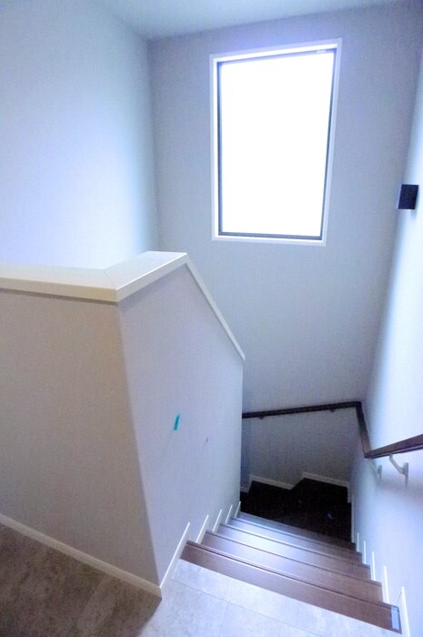 物件内観写真22　(廊下)