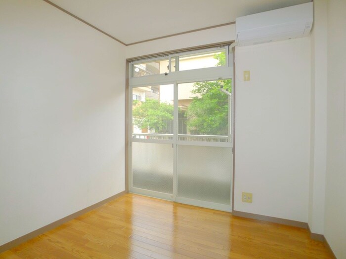 伸光ハイムのベランダ・バルコニー