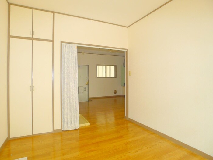 伸光ハイムの居室