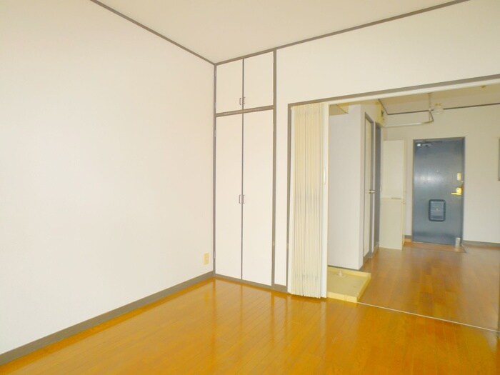 物件内観写真12　(居室)