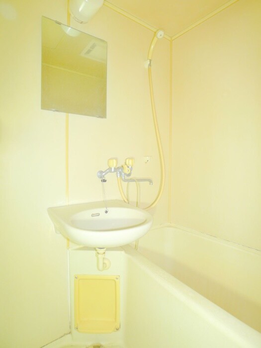 伸光ハイムのバス