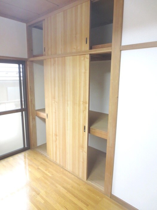 物件内観写真9　(収納)