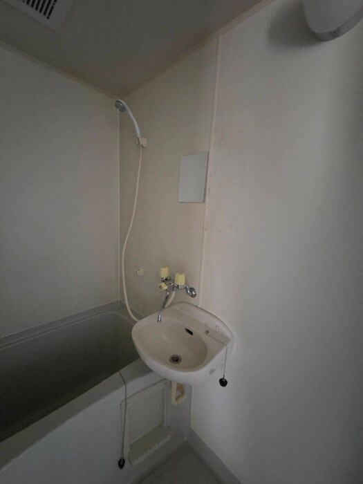 物件内観写真11　(洗面)