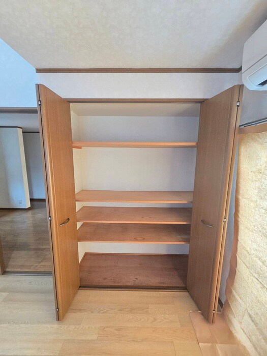 物件内観写真14　(収納)