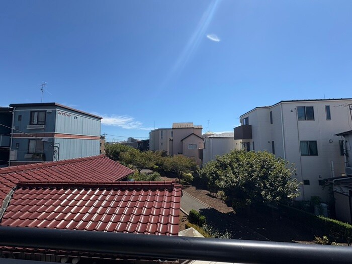 物件内観写真15　(室内からの展望)