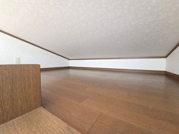 物件内観写真18　(ロフト)