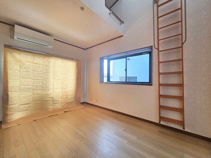 物件内観写真21　(居室)