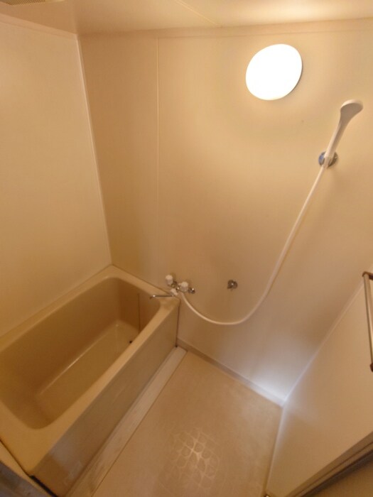 物件内観写真12　(バス／シャワールーム等)