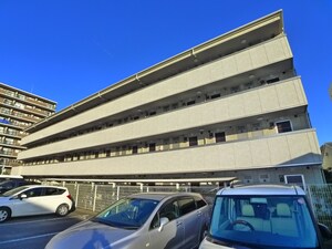 GENOVIA原木中山外観写真