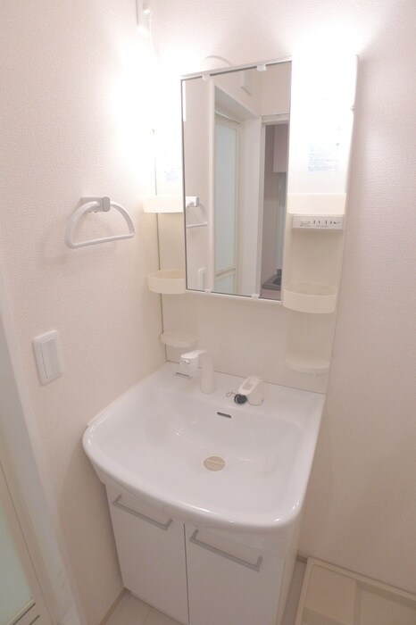 物件内観写真12　(洗面)