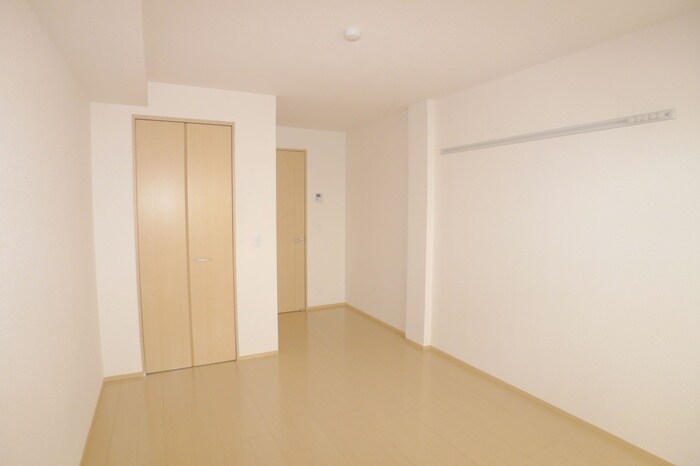 物件内観写真18　(居室)