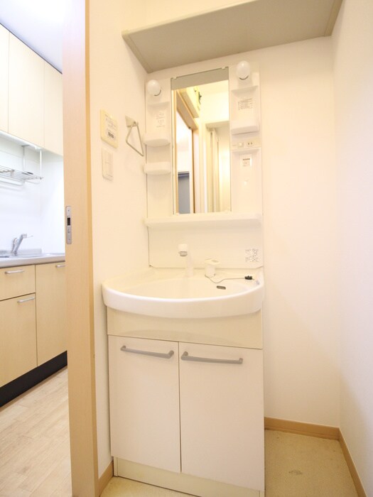 物件内観写真10　(洗面)