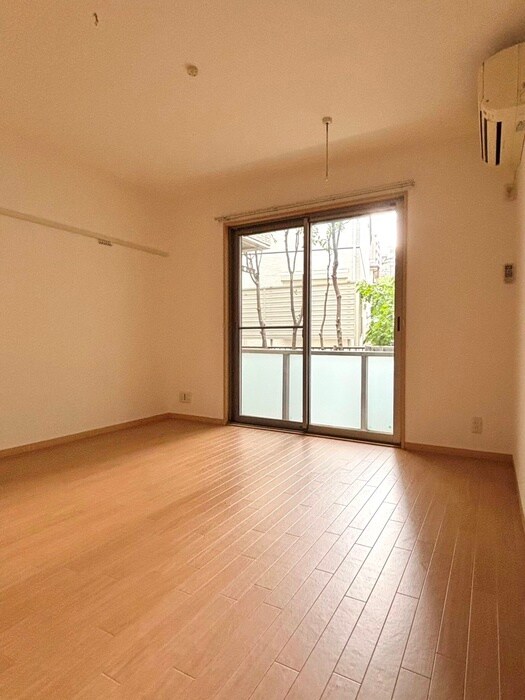 物件内観写真18　(居室)