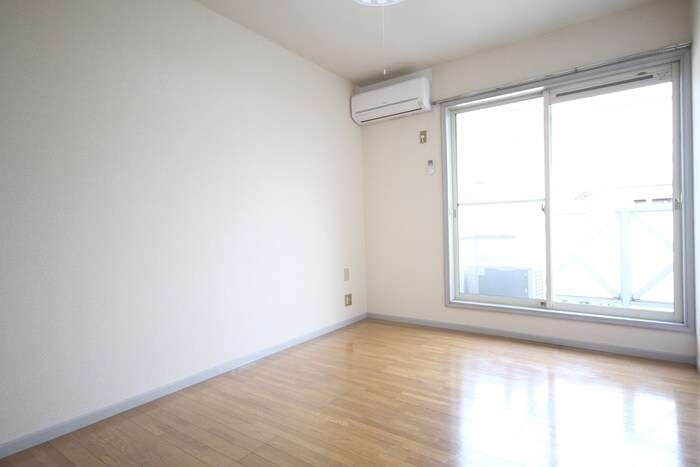 物件内観写真13　(居室)