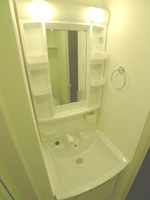 物件内観写真11　(洗面)