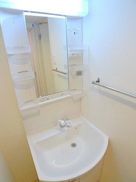 物件内観写真12　(洗面)