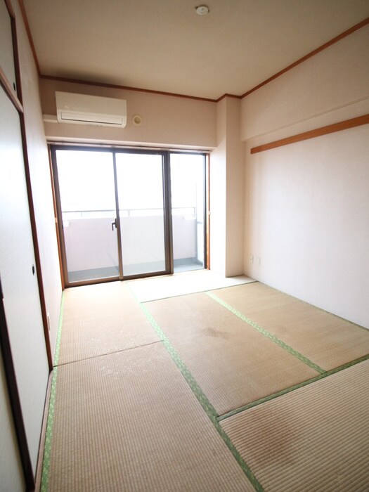 物件内観写真7　(居室)