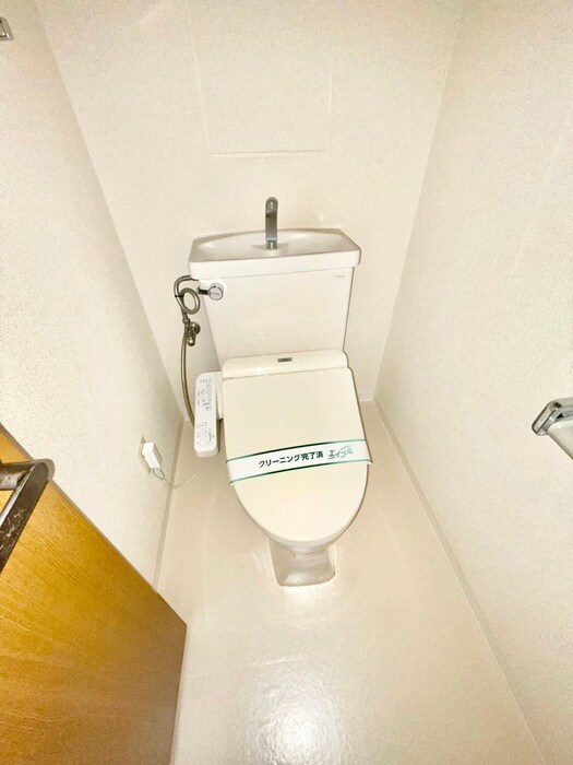 物件内観写真11　(トイレ)