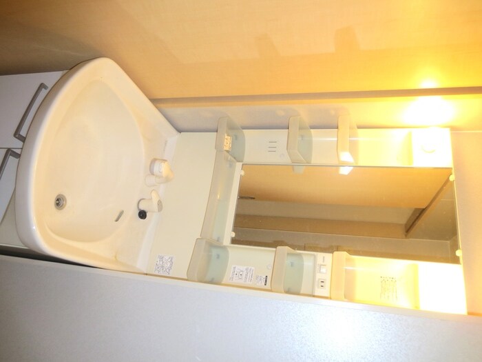 物件内観写真11　(洗面)