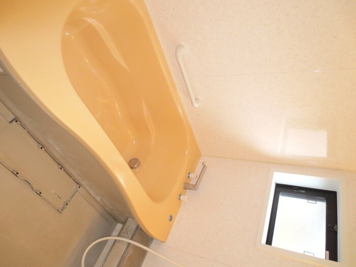 物件内観写真12　(バス／シャワールーム等)