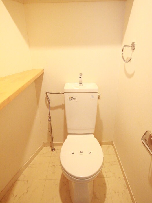 物件内観写真12　(トイレ)