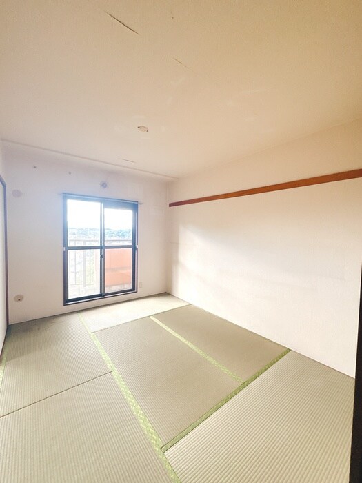 物件内観写真8　(居室)