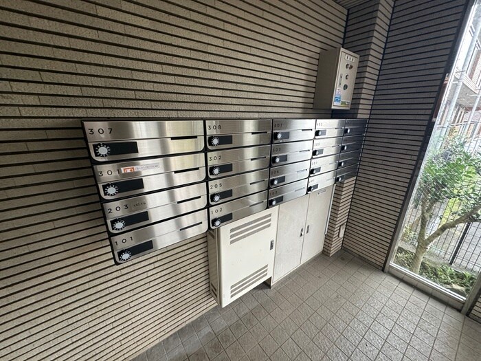 物件外観写真4　(建物設備)