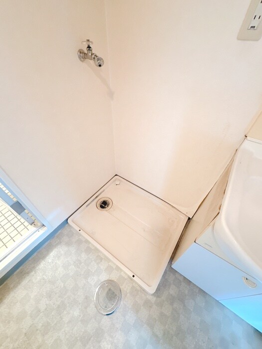 物件内観写真20　(洗濯機置場)