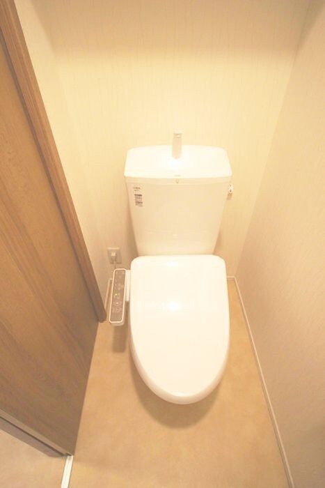 物件内観写真10　(トイレ)