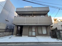 シャルム神泉の外観写真