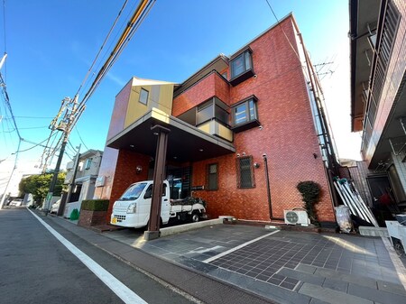 メゾン３０番館外観写真