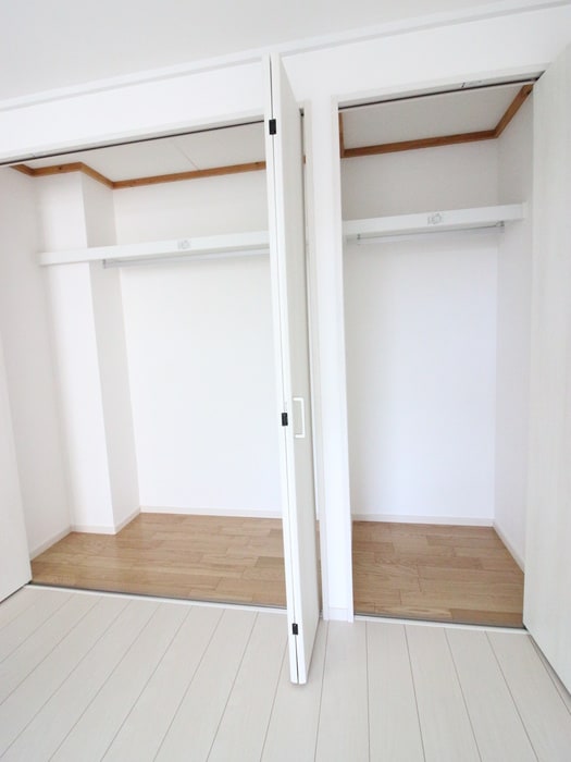 物件内観写真15　(収納)