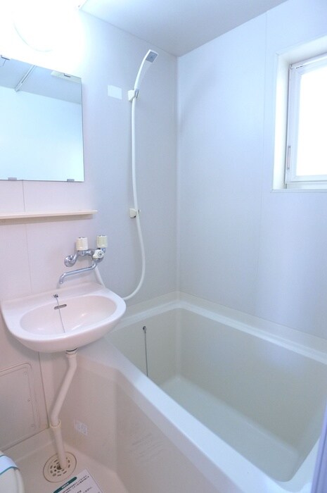 物件内観写真12　(バス／シャワールーム等)