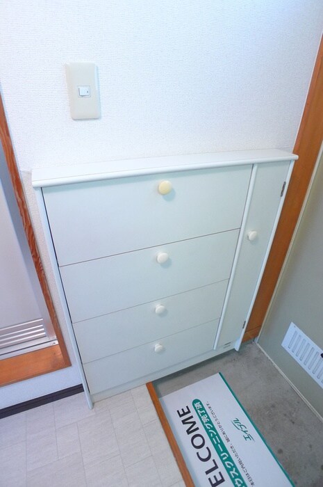 物件内観写真15　(靴箱)