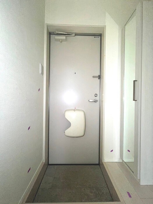 物件内観写真20　(玄関)
