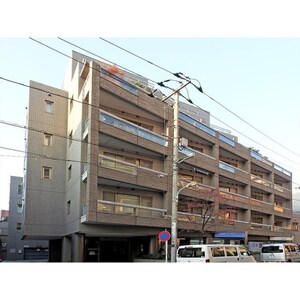Ｈ＆Ｍ MINAMI-AOYAMA EAST外観写真