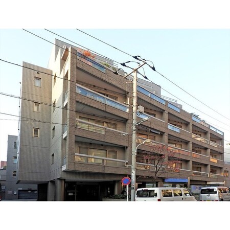 Ｈ＆Ｍ MINAMI-AOYAMA EAST外観写真