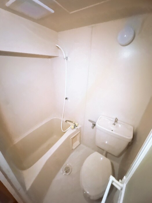 物件内観写真8　(バス／シャワールーム等)