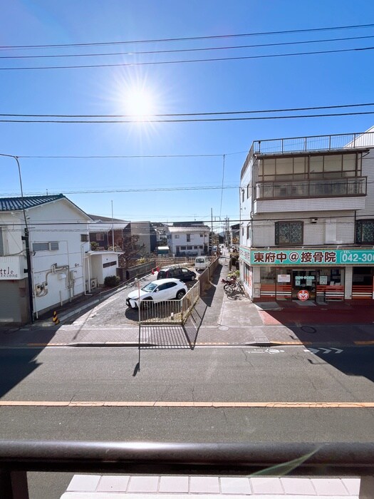 物件内観写真14　(室内からの展望)