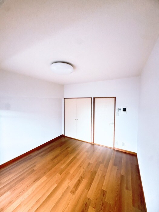 物件内観写真16　(居室)