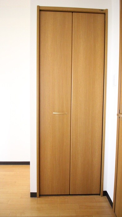 物件内観写真9　(収納)