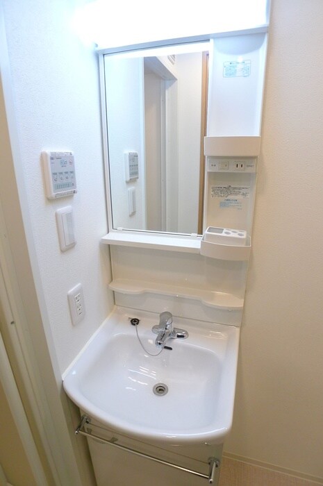 物件内観写真14　(洗面)