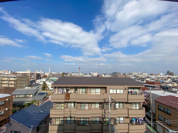 物件内観写真22　(室内からの展望)