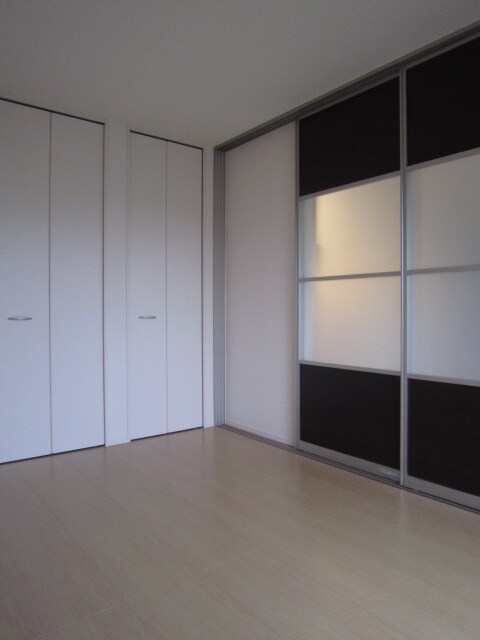 物件内観写真10　(居室)