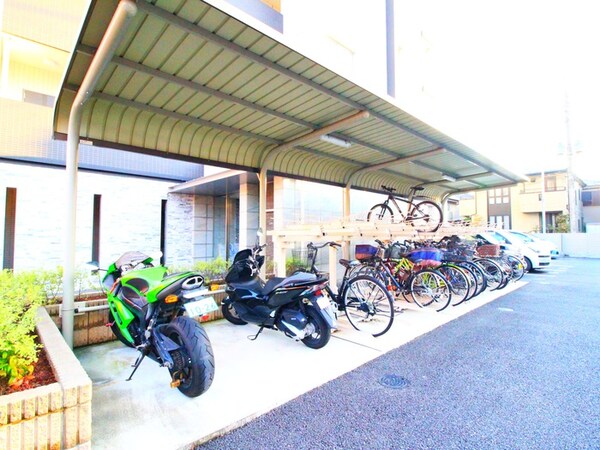 駐輪場