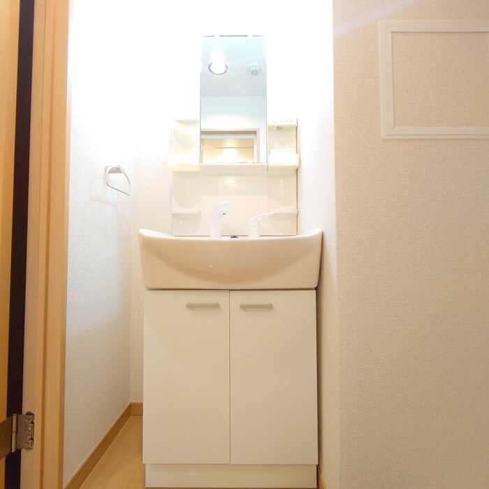 物件内観写真10　(洗面)