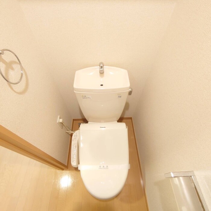 物件内観写真11　(トイレ)