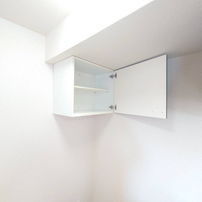 物件内観写真18　(収納)